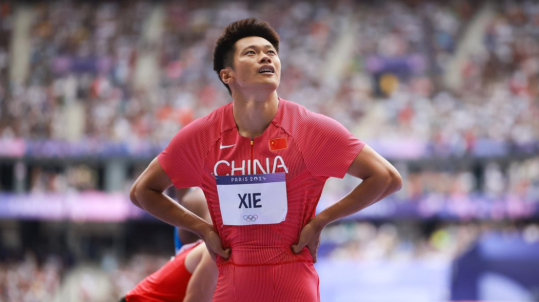 全力专注4×100米接力，谢震业放弃200米项目