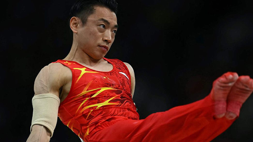 成功卫冕！邹敬园夺得巴黎奥运会体操男子双杠金牌