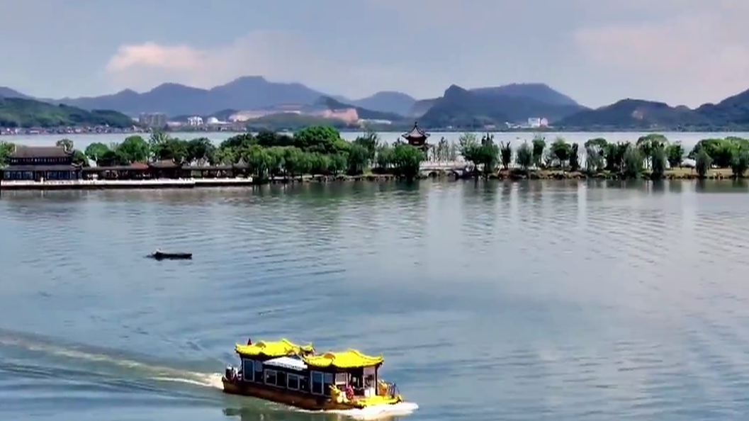旅游让生活更美好 | 中国旅游日主题访谈：文旅专家解读旅游如何点亮美好生活