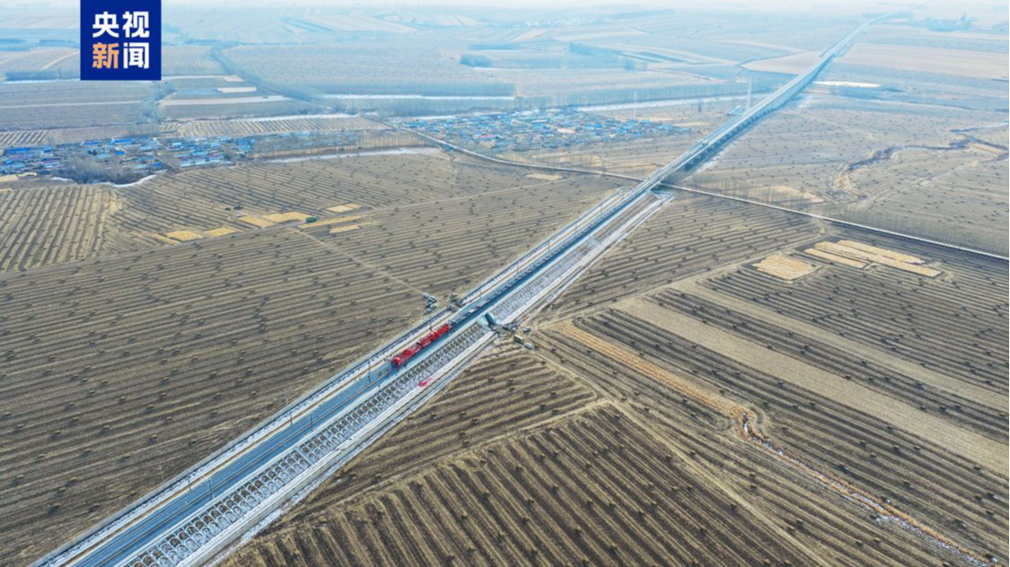 进度条刷新 “十四五”重点规划项目哈伊高铁全线铺轨贯通