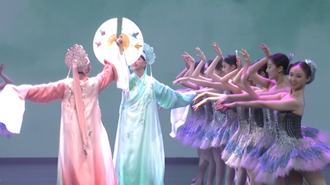 当越剧《梁祝》遇见芭蕾，宁波春晚将中国传统戏曲融合西方舞蹈