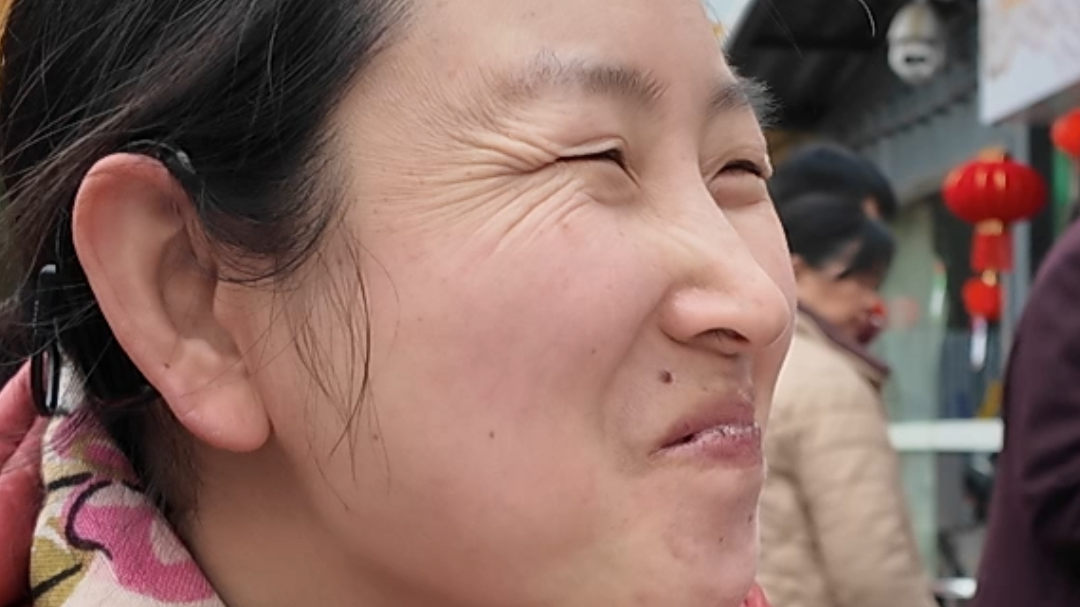 你为城市流汗 我为你煮汤圆 迎元宵请工友们吃下这口“定心丸”