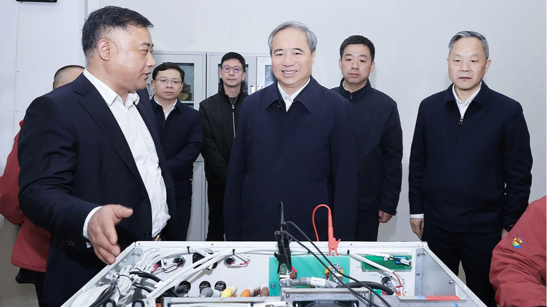 王成在宁海县调研新质生产力发展和企业复工达产工作时强调：以科技创新引领产业创新 奋力跑出向新向优加速度