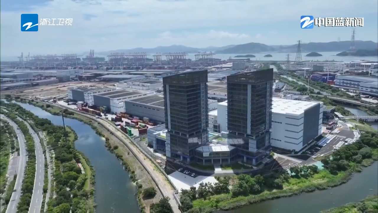 《浙江新闻联播》：亚马逊全球智能枢纽仓落地北仑