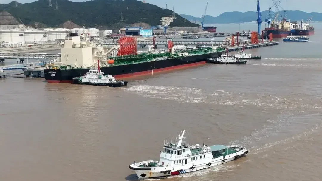 受台风影响 多条水上客运航线停航