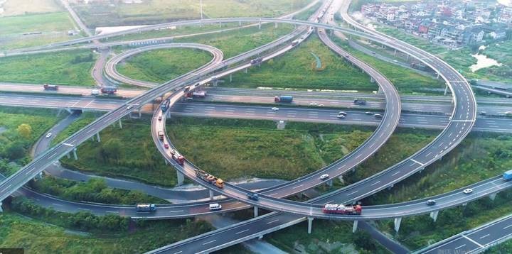 沿着高速看浙江丨沪昆高速杭州段：看“数智杭州”驶出加速度