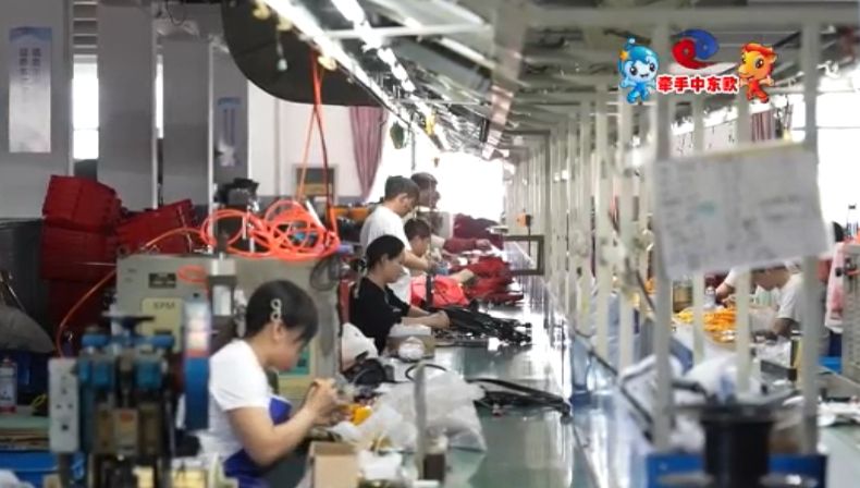 牵手中东欧丨搏阳灯饰：跟牢中东欧 转行很成功