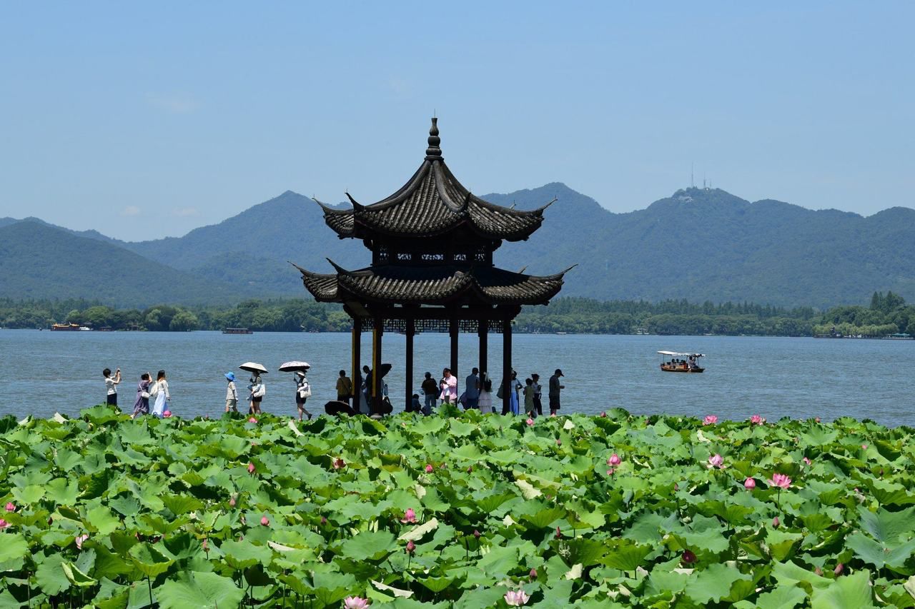 台风“丹娜丝”或将登陆闽浙沿海，下周迎来降温