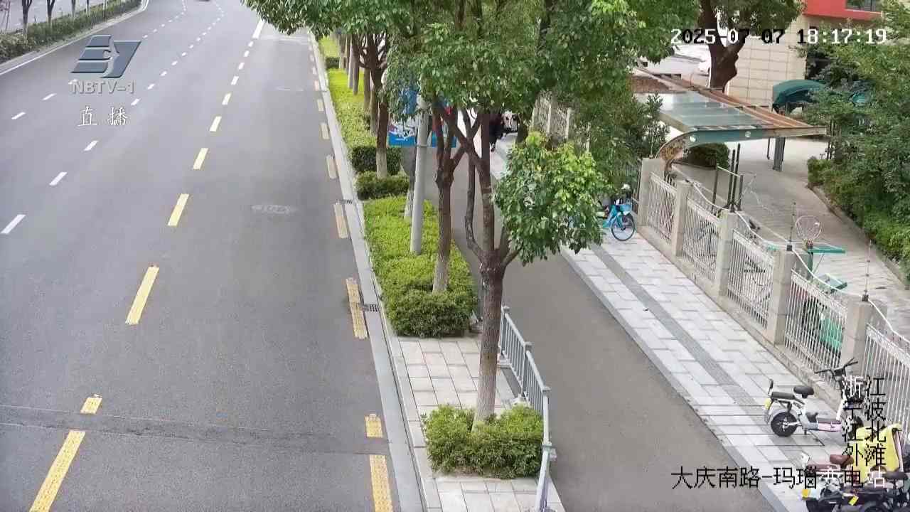 男子跑步时心脏骤停 甬城警民接力挽救生命