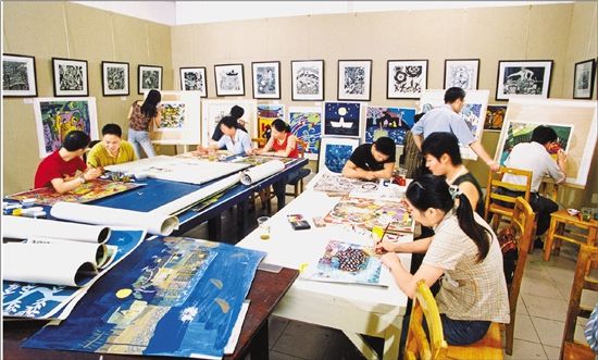 文润之江丨秀洲农民握得了锄头也拿得起画笔 庄稼地里走出一代代画家