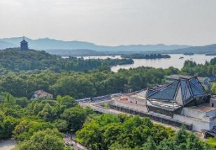 电视专题片《文化的力量——习近平文化思想在浙江的溯源与实践》第三集《文以兴业》引发强烈反响：以更大决心深化文化体制改革 以更强力度推动文化事业文化产业发展