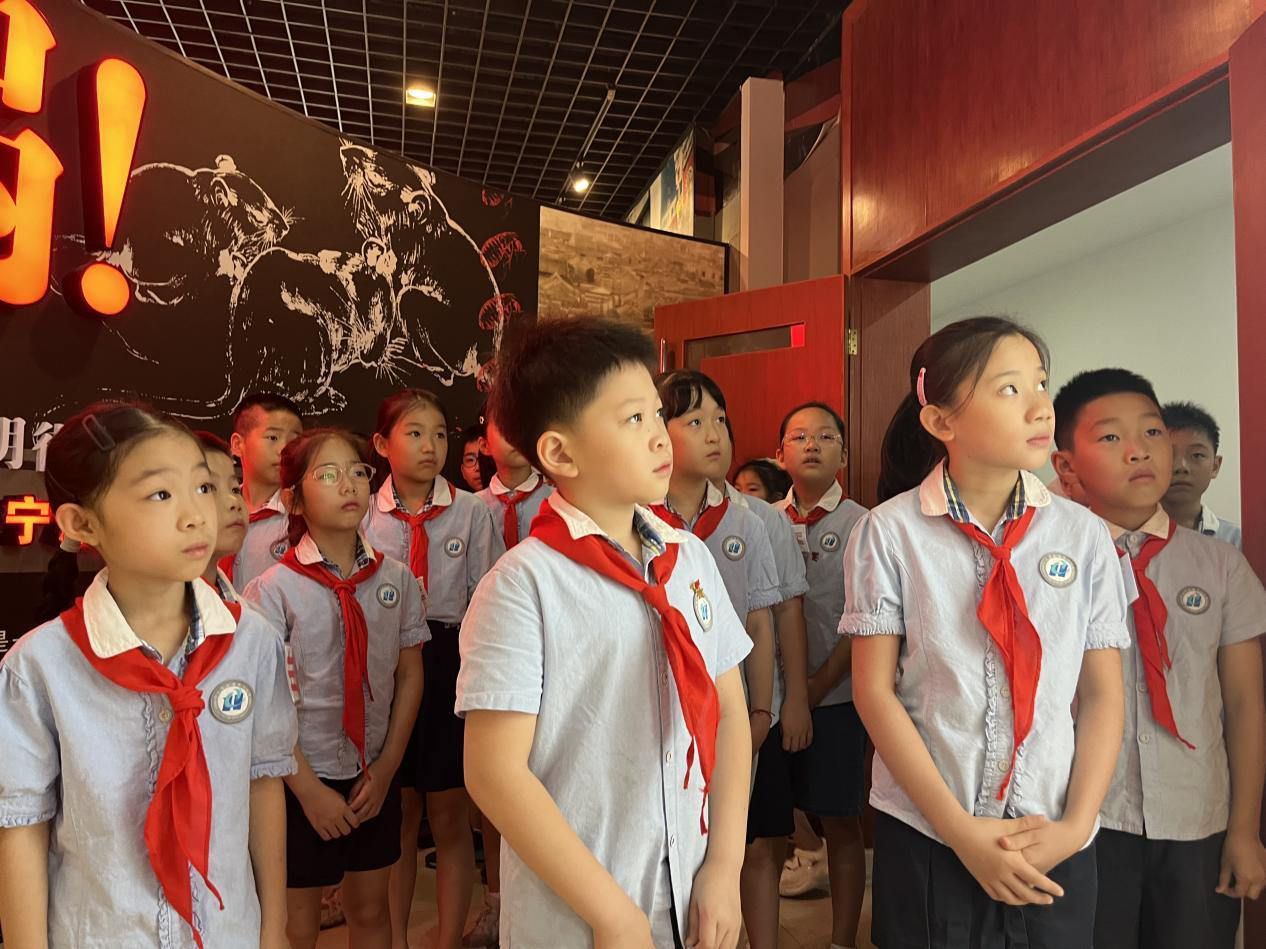 开学第一天，宁波海曙全区中小学生连续三年同上“思政首课”