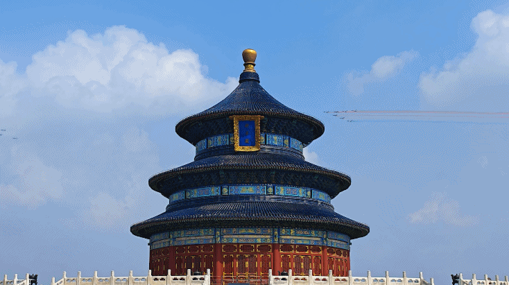 震撼现场 战机与北京地标同框