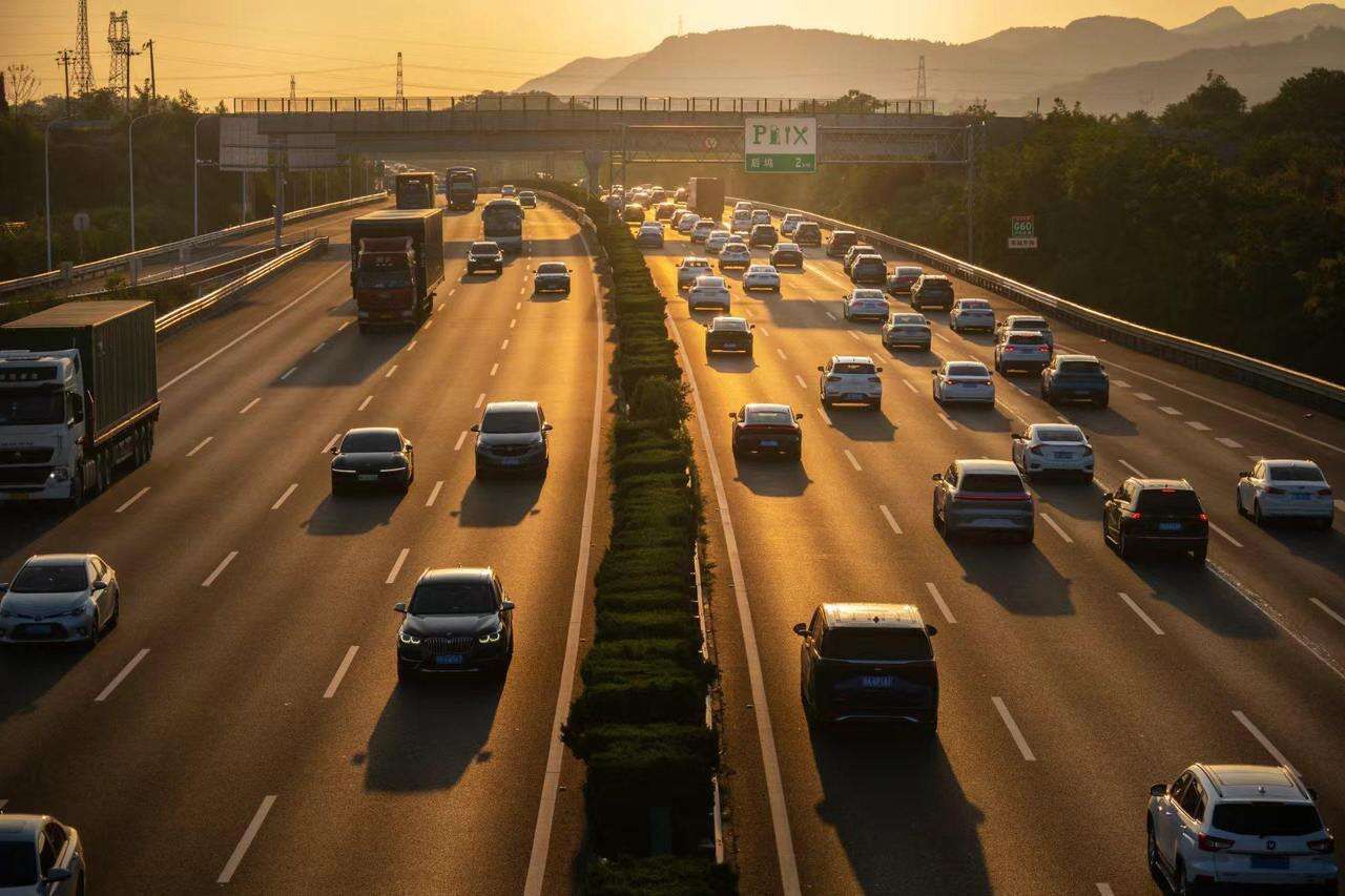 微观浙江·我眼中的“十四五”丨更宽、更聪明！浙江高速路网刷新出行体验