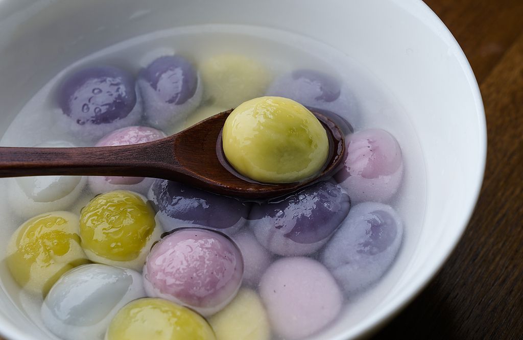 元宵节“闹”出新花样！“团圆经济”打开消费新空间