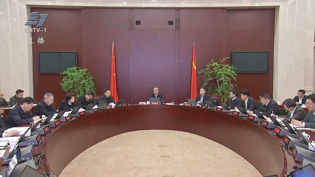 市委理论学习中心组举行习近平总书记关于树立和践行正确政绩观重要论述专题学习会 把正确政绩观内化于心外化于行 奋力创造经得起检验的过硬实绩 王成主持并讲话 汤飞帆傅祖民陈龙出席