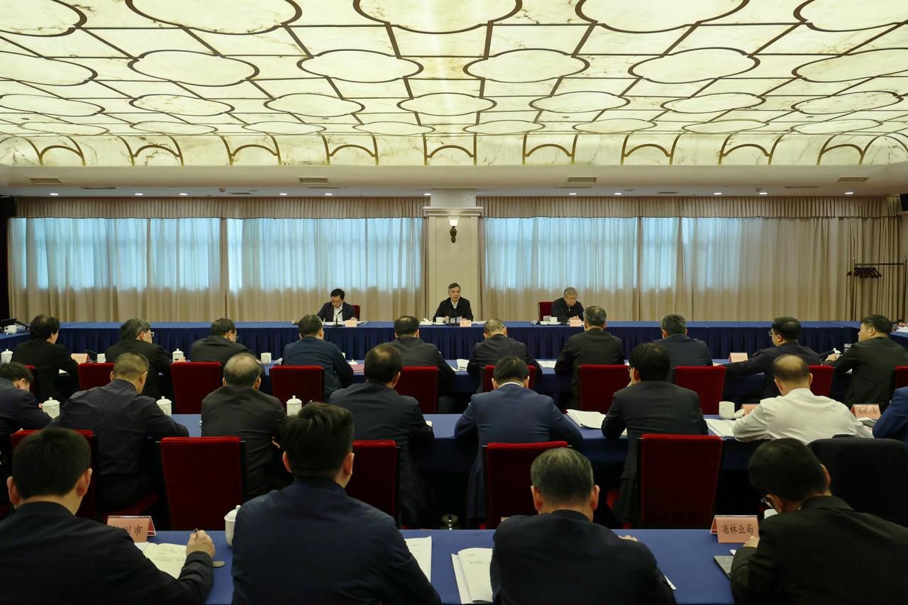 刘捷在数字政府2.0建设第六次工作例会上强调 加快推动数字政府2.0建设从起步开局向整体成势跃进