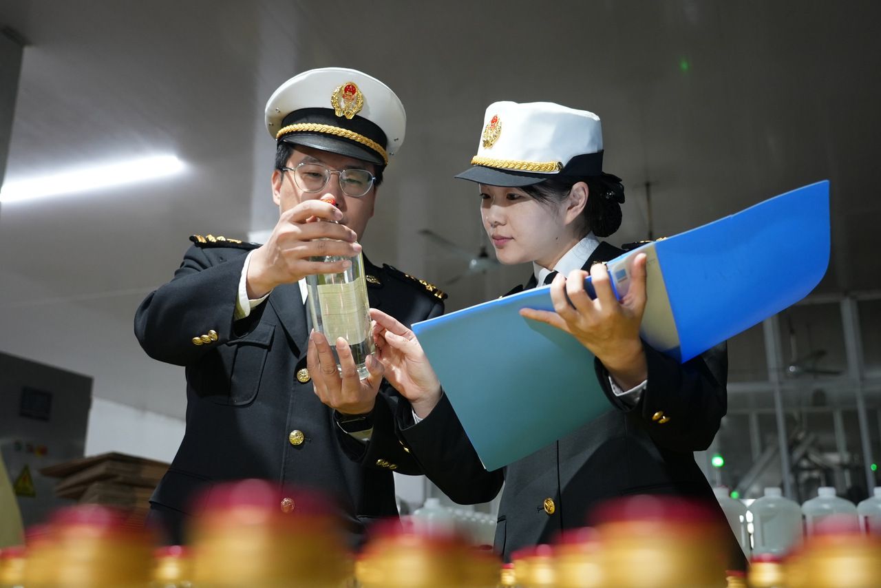 全国首单 宁波厨用酒出口告别“次次检”老字号出海有了“加速包”