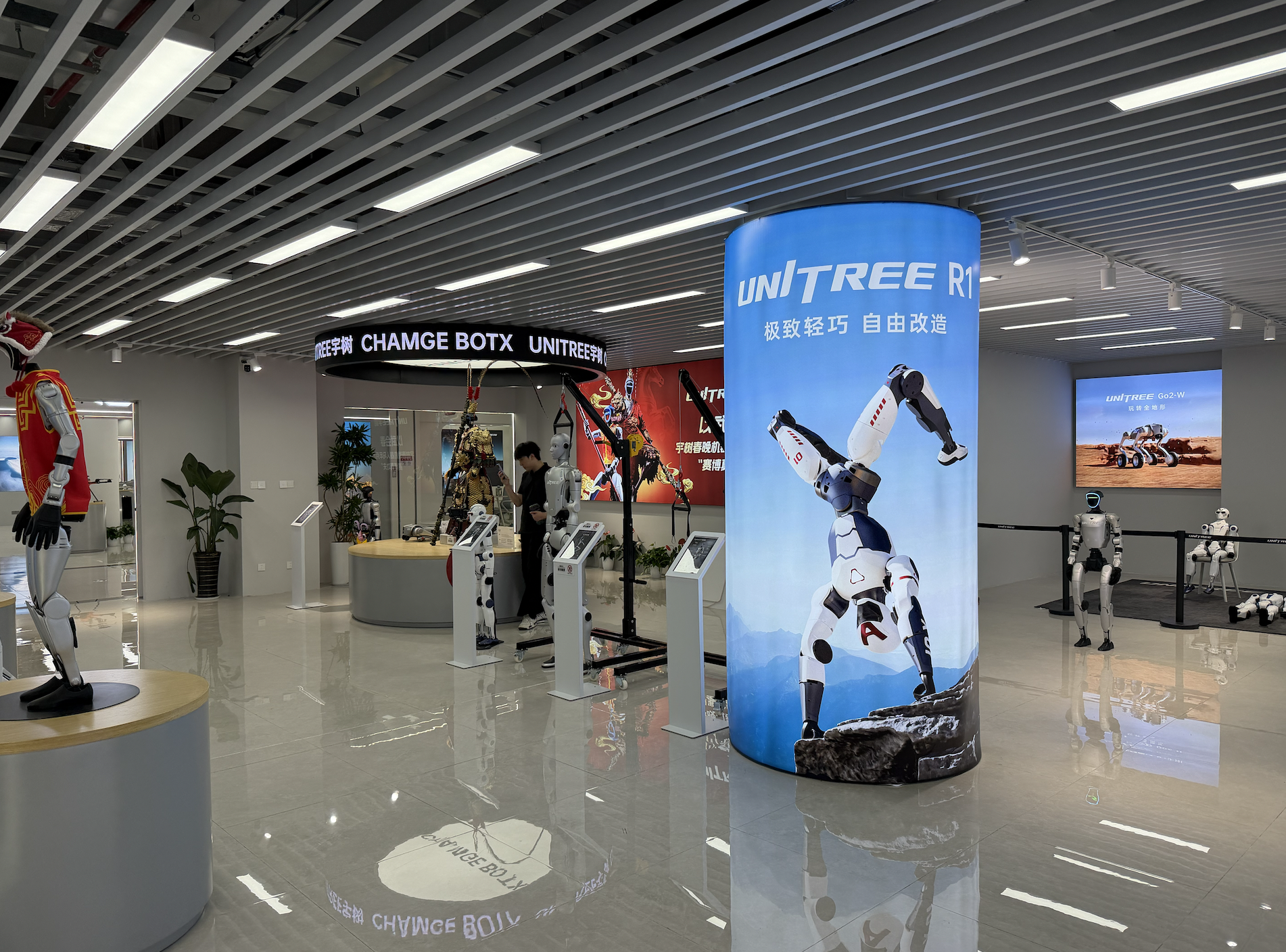 开局之年看中国｜义乌全球数贸中心里的新气象