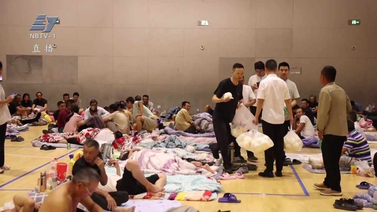台风天：安置点里暖意浓